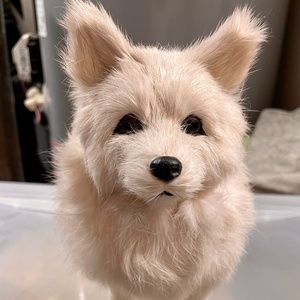 White Furry Dog Statute (American Eskimo/Samoyed)